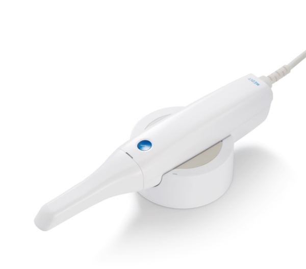 Picture of Medit i500 Intraoral Scanner